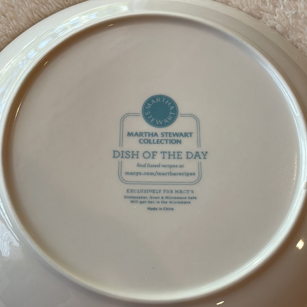 Martha Stewart Collection “Dish of the Day” Set of 4 Dessert Plates - Picture 2 of 6